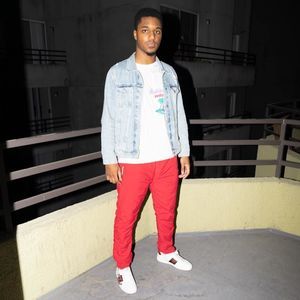 Meet your Posher, Malcolm